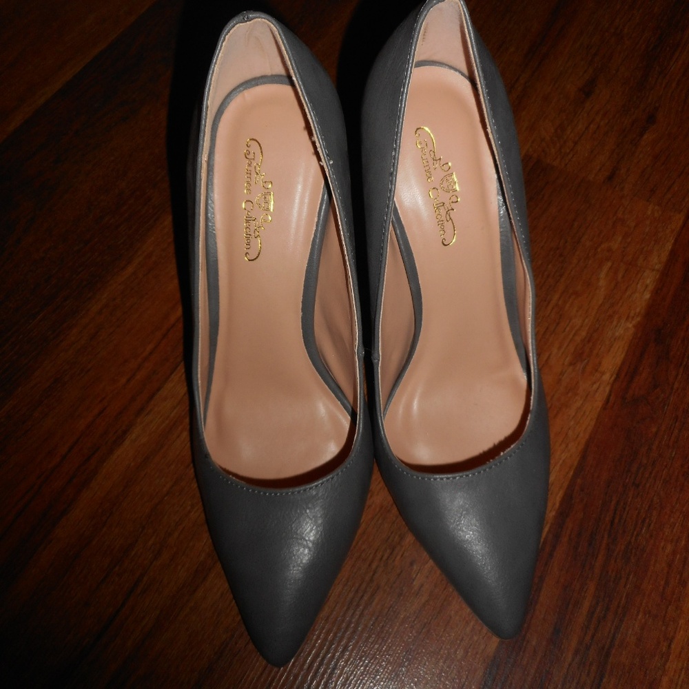 NEW classic grey pumps, 7.5 M - Picture 5 of 7